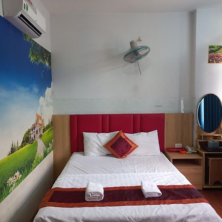 Khach San Nguyen Trung Hotel Ho Şi Min Exterior foto
