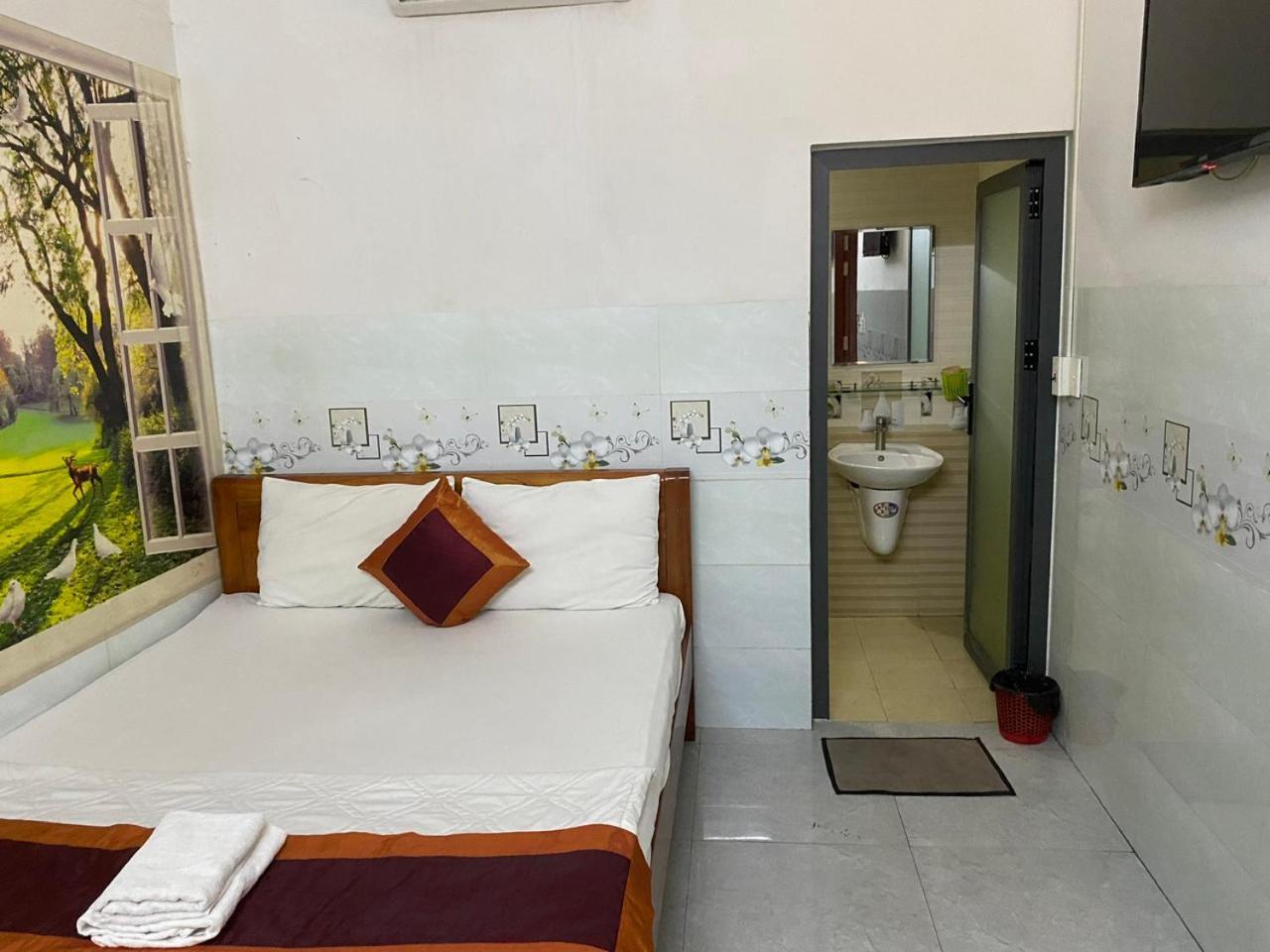 Khach San Nguyen Trung Hotel Ho Şi Min Exterior foto