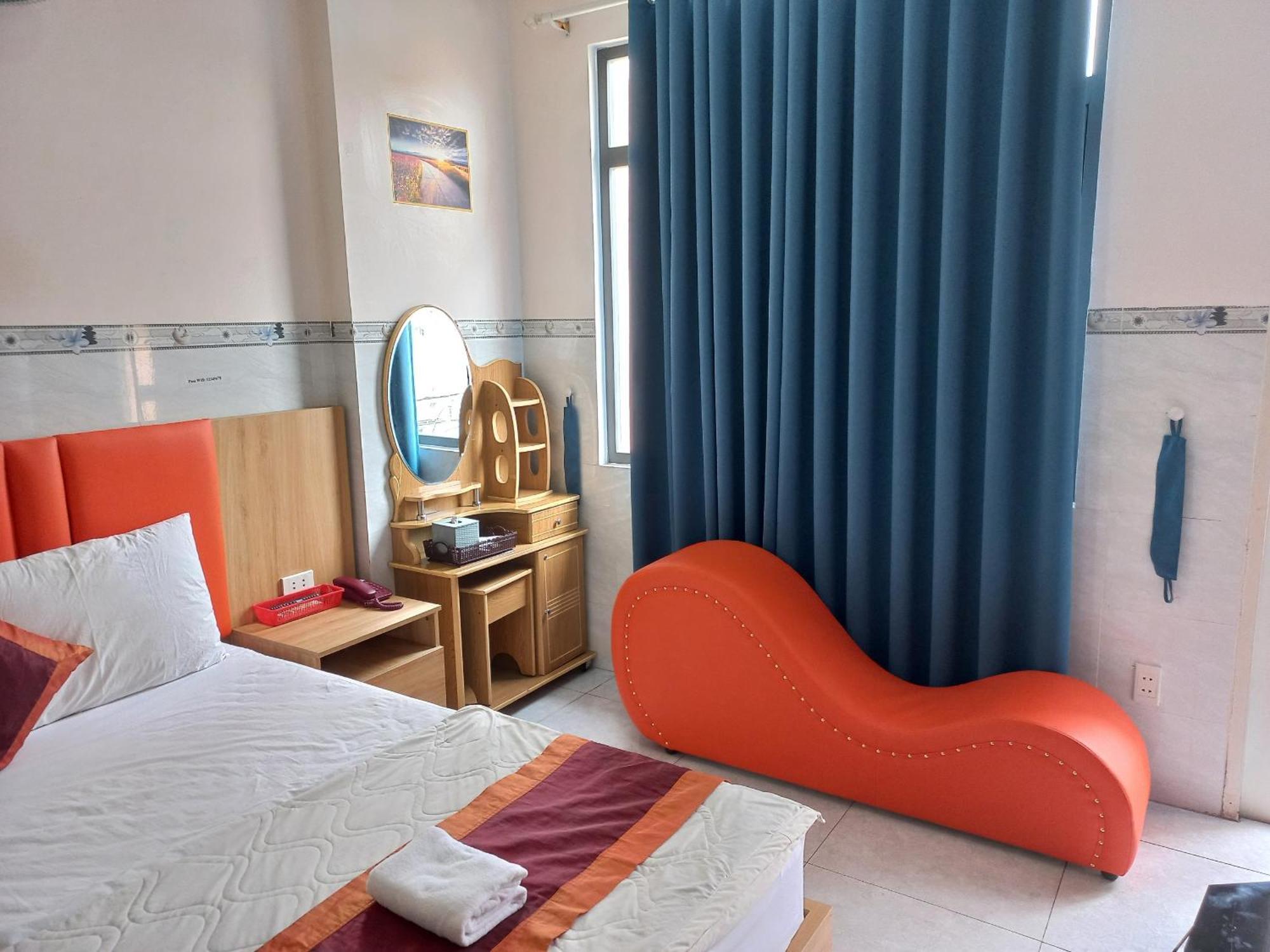 Khach San Nguyen Trung Hotel Ho Şi Min Exterior foto