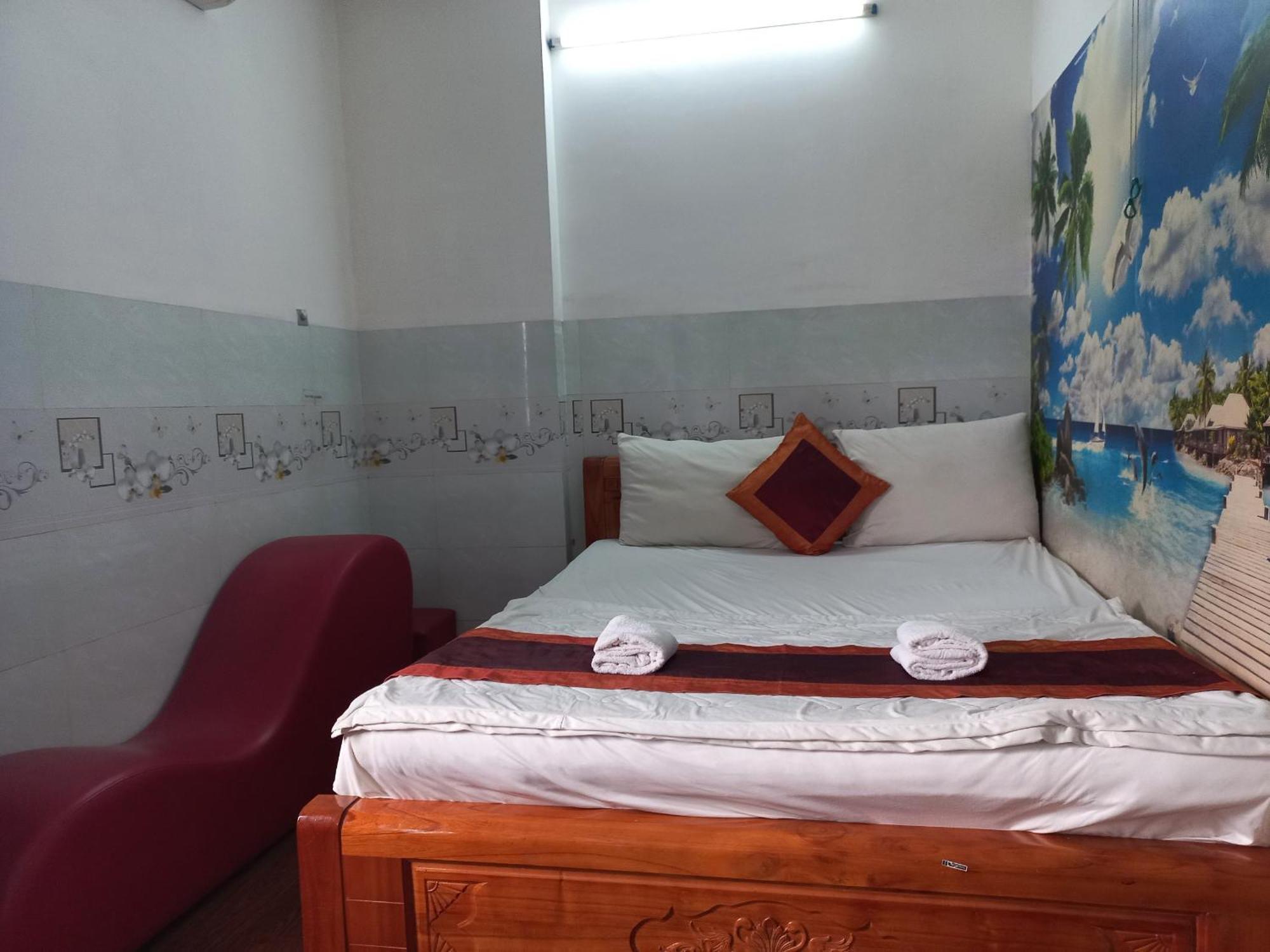 Khach San Nguyen Trung Hotel Ho Şi Min Exterior foto